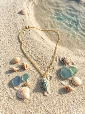 Gold Chain Necklace with Turquoise Shell Pendant